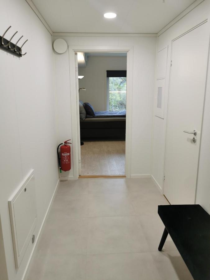 Lofoten Studio Apartment, Vestermyrveien 11 Svolvær Exterior foto